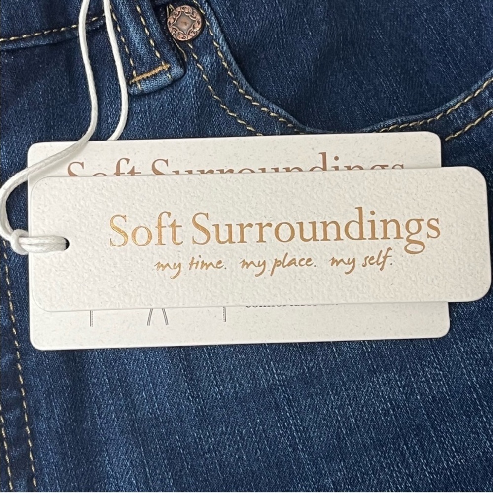 SOFT SURROUNDINGS NWT THE ULTIMATE CROPPED BOOTCUT JEANS RIPPLE BLUE WASH PETITE - Picture 4 of 16